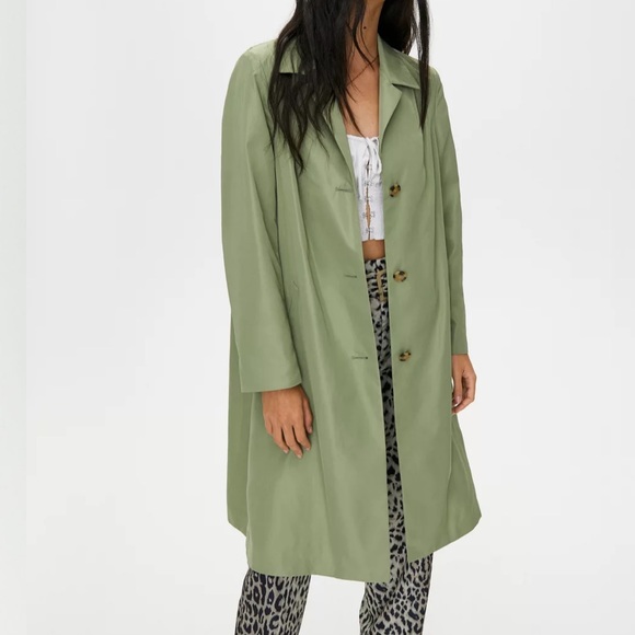 Aritzia Little Moon Twilight Coat size medium - Picture 2 of 7